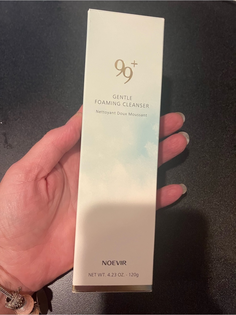 99+ Gentle Foaming Cleanser — White